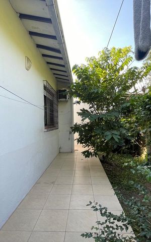 Casa à venda com 180m², 3 quartos e 2 vagas