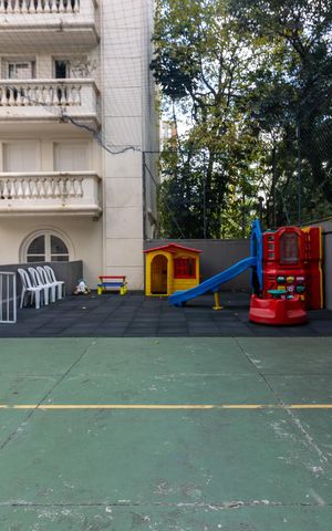 Apartamento para alugar com 126m², 3 quartos e 1 vagaQuadra