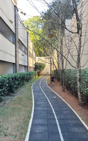 Apartamento à venda com 145m², 4 quartos e 3 vagas Apartamento à venda com 145m², 4 quartos e 3 vagasÁrea comum
