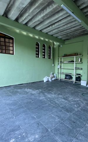 Casa para alugar com 400m², 5 quartos e 5 vagas Casa para alugar com 400m², 5 quartos e 5 vagasGaragem