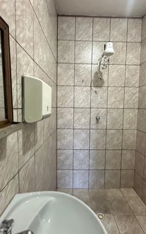 Casa para alugar com 400m², 5 quartos e 5 vagas Casa para alugar com 400m², 5 quartos e 5 vagasBanheiro 3