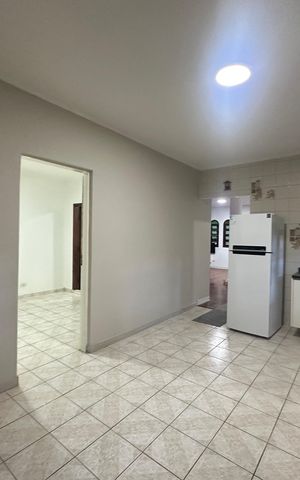 Casa para alugar com 400m², 5 quartos e 5 vagas Casa para alugar com 400m², 5 quartos e 5 vagasCozinha