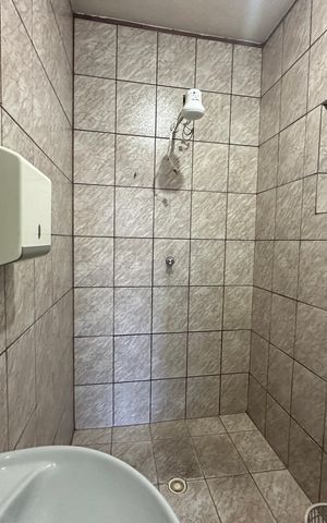 Casa para alugar com 400m², 5 quartos e 5 vagas Casa para alugar com 400m², 5 quartos e 5 vagasBanheiro 3