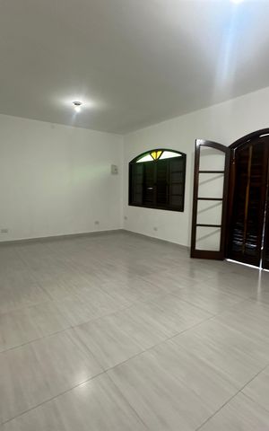 Casa para alugar com 400m², 5 quartos e 5 vagas Casa para alugar com 400m², 5 quartos e 5 vagasSuíte 1