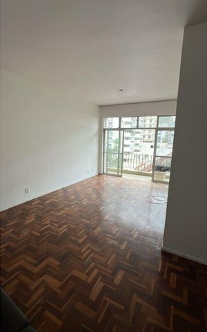 Apartamento para alugar com 80m², 3 quartos e sem vaga Apartamento para alugar com 80m², 3 quartos e sem vagaSala