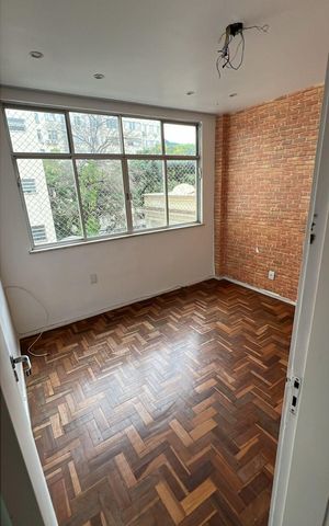 Apartamento para alugar com 80m², 3 quartos e sem vaga Apartamento para alugar com 80m², 3 quartos e sem vagaQuarto