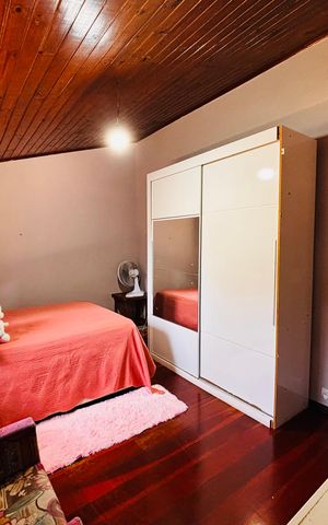 Casa à venda com 600m², 4 quartos e 6 vagas Casa à venda com 600m², 4 quartos e 6 vagasSuíte 1