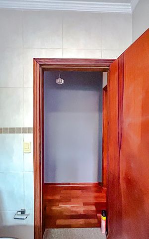 Casa para alugar com 150m², 3 quartos e 2 vagasBanheiro