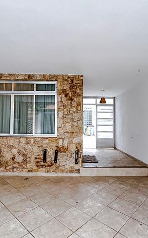 Casa para alugar com 150m², 3 quartos e 2 vagasGaragem