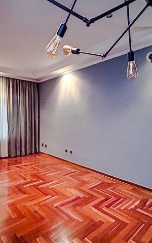 Casa para alugar com 150m², 3 quartos e 2 vagasSala