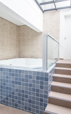 Casa para alugar com 53m², 2 quartos e 1 vaga Casa para alugar com 53m², 2 quartos e 1 vagaHidromassagem