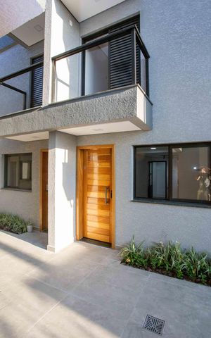 Casa de condomínio à venda com 60m², 2 quartos e 1 vagaÁrea comum
