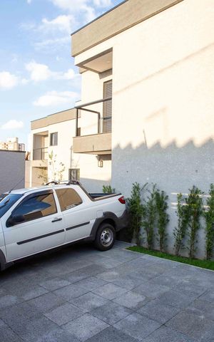 Casa de condomínio à venda com 60m², 2 quartos e 1 vagaGaragem
