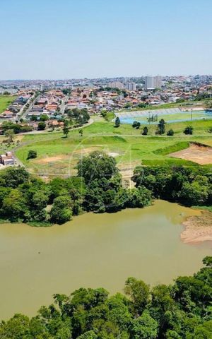 Casa de condomínio à venda com 270m², 3 quartos e 4 vagas
