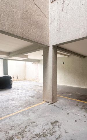 Apartamento à venda com 55m², 2 quartos e 1 vaga Apartamento à venda com 55m², 2 quartos e 1 vagaÁrea comum - Garagem