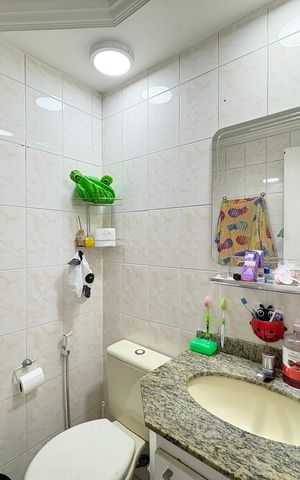 Casa de condomínio à venda com 100m², 2 quartos e 1 vaga Casa de condomínio à venda com 100m², 2 quartos e 1 vagaBanheiro