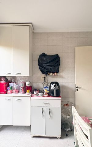 Casa de condomínio à venda com 100m², 2 quartos e 1 vaga Casa de condomínio à venda com 100m², 2 quartos e 1 vagaCozinha