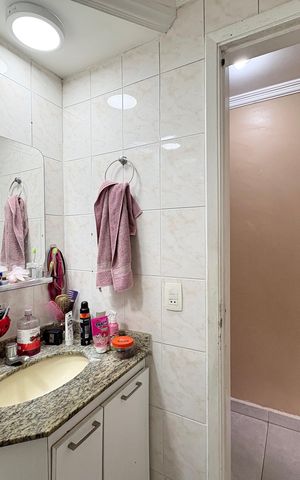 Casa de condomínio à venda com 100m², 2 quartos e 1 vaga Casa de condomínio à venda com 100m², 2 quartos e 1 vagaBanheiro