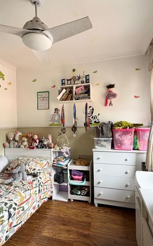 Casa de condomínio à venda com 100m², 2 quartos e 1 vaga Casa de condomínio à venda com 100m², 2 quartos e 1 vagaQuarto 1