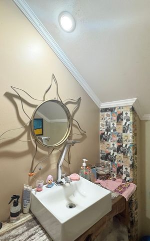 Casa de condomínio à venda com 100m², 2 quartos e 1 vaga Casa de condomínio à venda com 100m², 2 quartos e 1 vagaLavabo