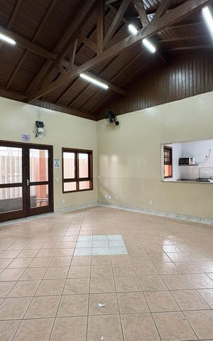 Casa de condomínio à venda com 100m², 2 quartos e 1 vaga Casa de condomínio à venda com 100m², 2 quartos e 1 vagaÁrea comum - Salão de festas
