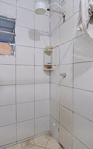 Casa para alugar com 72m², 1 quarto e 1 vagaBanheiro social 