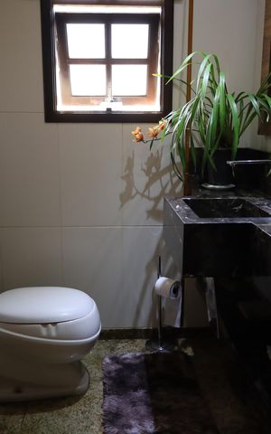 Casa à venda com 600m², 5 quartos e 7 vagasLavabo
