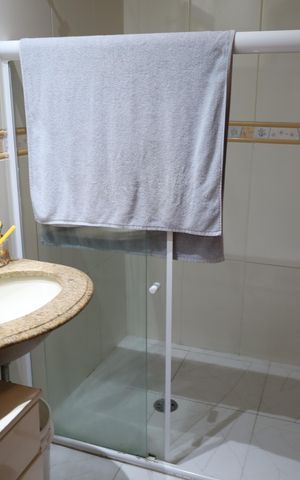 Casa à venda com 600m², 5 quartos e 7 vagasBanheiro da Suíte 2