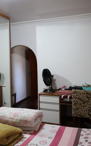 Casa à venda com 600m², 5 quartos e 7 vagasQuarto