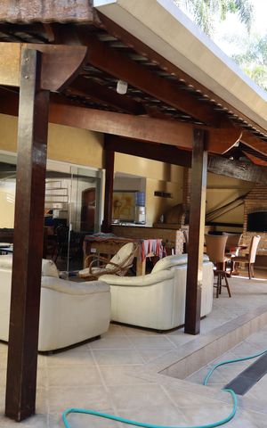 Casa à venda com 600m², 5 quartos e 7 vagasÁrea comum