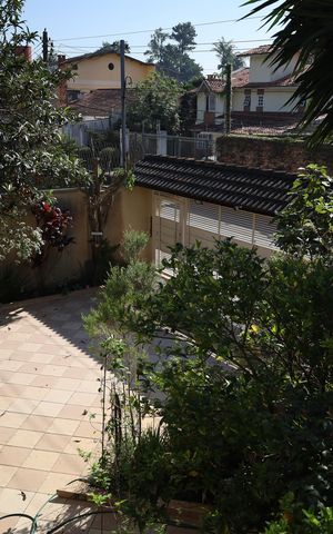 Casa à venda com 600m², 5 quartos e 7 vagasVaranda da Suíte 2