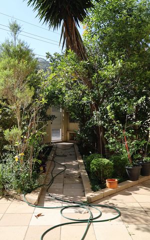 Casa à venda com 600m², 5 quartos e 7 vagasÁrea comum