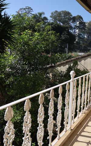 Casa à venda com 600m², 5 quartos e 7 vagasVaranda da Suíte 2
