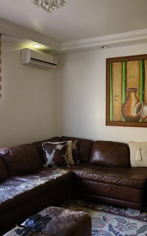Casa à venda com 600m², 5 quartos e 7 vagasSala 2