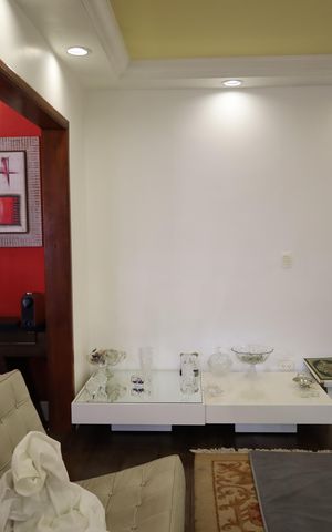 Casa à venda com 600m², 5 quartos e 7 vagasSala