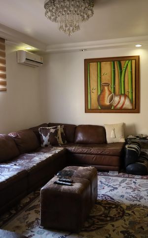 Casa à venda com 600m², 5 quartos e 7 vagasSala 2