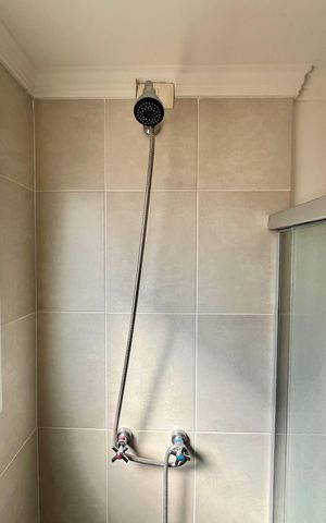 Apartamento à venda com 84m², 3 quartos e 2 vagas Apartamento à venda com 84m², 3 quartos e 2 vagasBanheiro da Suíte
