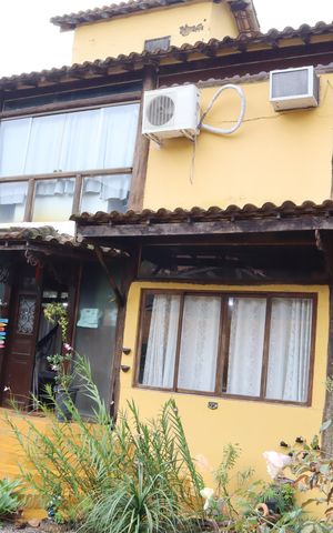 Casa à venda com 500m², 3 quartos e 2 vagasFachada