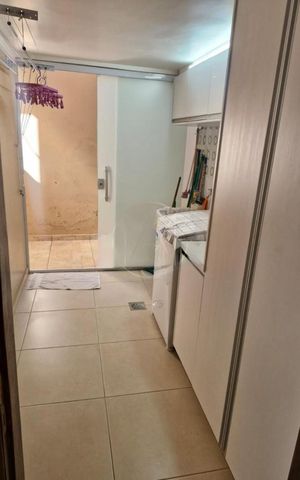 Casa à venda com 200m², 3 quartos e 3 vagas