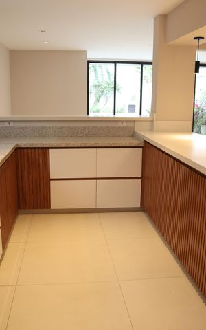 Casa de condomínio à venda com 271m², 4 quartos e 3 vagascozinha