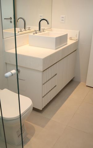 Casa de condomínio à venda com 271m², 4 quartos e 3 vagasbanheiro 3