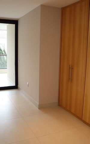 Casa de condomínio à venda com 271m², 4 quartos e 3 vagasquarto suite  3