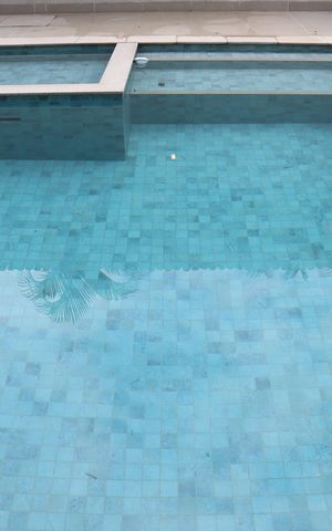 Casa de condomínio à venda com 271m², 4 quartos e 3 vagaspiscina