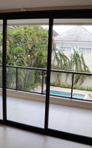 Casa de condomínio à venda com 271m², 4 quartos e 3 vagasquarto suite  4