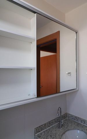 Apartamento para alugar com 61m², 2 quartos e 1 vagaBanheiro 