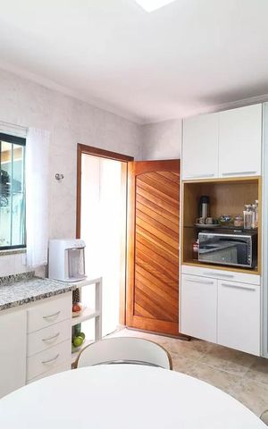 Casa de condomínio à venda com 116m², 3 quartos e 2 vagasCozinha