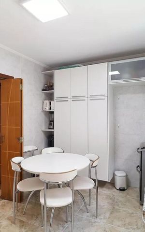 Casa de condomínio à venda com 116m², 3 quartos e 2 vagasCozinha