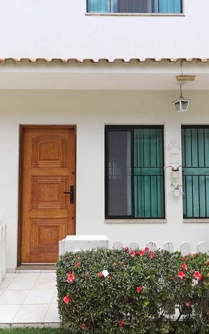 Casa de condomínio à venda com 116m², 3 quartos e 2 vagasÁrea externa