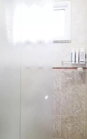 Casa de condomínio à venda com 116m², 3 quartos e 2 vagasBanheiro
