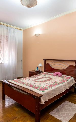 Casa à venda com 160m², 2 quartos e 3 vagasQuarto 1